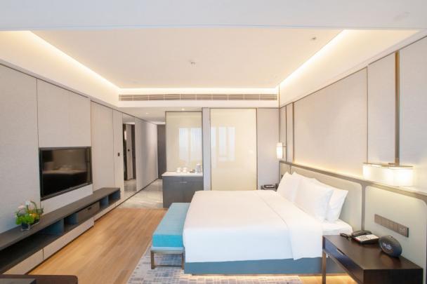 King room at Hangzhou Chengbei Wenlan Hotel